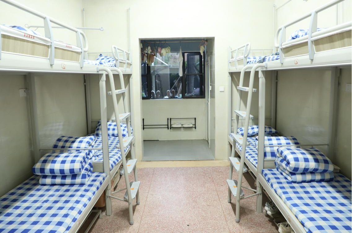 马边中学采购学生用床