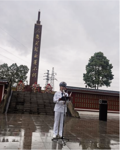 马边一中退伍军人讲述英雄事迹